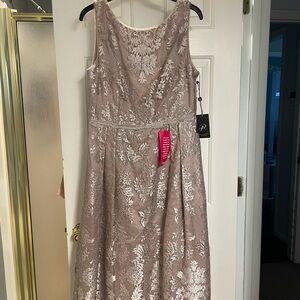 NWT Adrianna Papell Tea Length Lace Dress